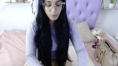 Freyja online show from October 8, 9:34 pm