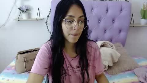 Freyja online show from November 5, 2:44 am