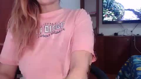 FREYJA LOREN online show from May 15, 11:06 am