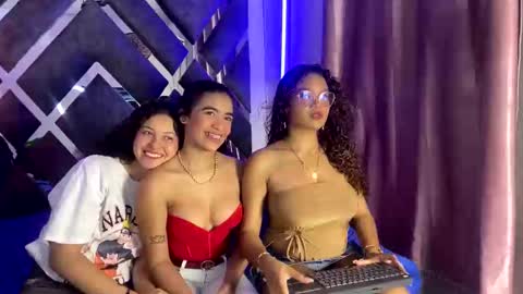 Frezzita online show from September 13, 7:57 pm