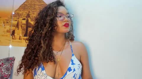 Frezzita online show from October 29, 7:26 pm