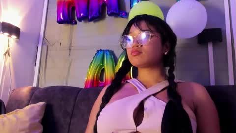 Frezzita online show from December 1, 7:02 am