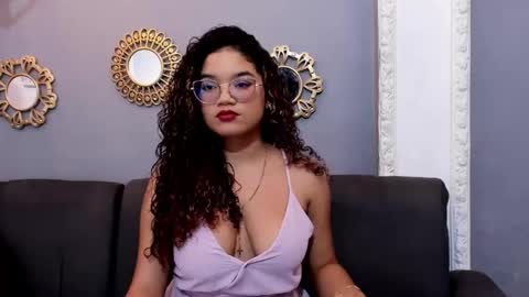 Frezzita online show from January 7, 7:38 pm