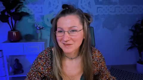 Snapshot of fridatander chatting on January 30, 12:06 pm Frida Tander online show from January 30, 12:06 pm