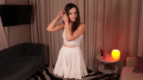 Mira online show from January 7, 9:39 pm