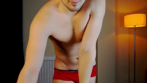 Snapshot of friend123211 chatting on January 29, 1:48 am Viktor online show from January 29, 1:48 am