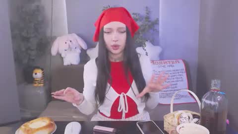 friend_zone_ online show from April 9, 10:20 am