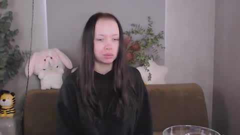 friend_zone_ online show from April 11, 9:13 am