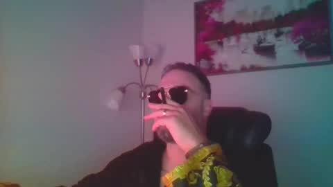 Snapshot of friendlychatpal chatting on February 22, 2:13 am friendlychatpal online show from February 22, 2:13 am