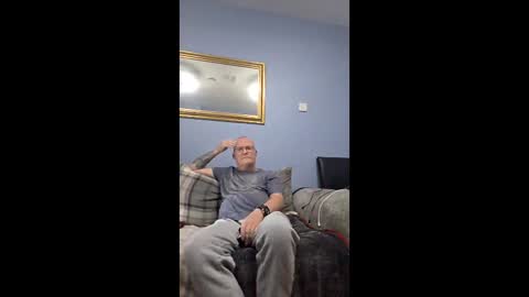 friendlydave528793 online show from December 14, 7:29 pm