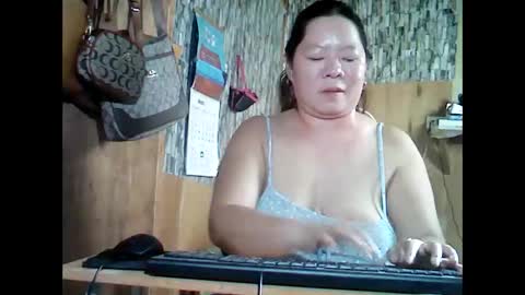 Snapshot of friendychubby chatting on March 10, 6:16 am Nice titis jannah online show from March 10, 6:16 am