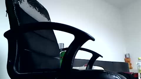 Snapshot of fritz12007 chatting on November 6, 7:20 am sexykl online show from November 6, 7:20 am