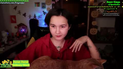   Jaywise Frogfoot  online show from October 13, 9:37 pm