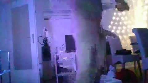 Snapshot of frohlertobias799 chatting on May 8, 7:30 pm tobi88771 online show from May 8, 7:30 pm
