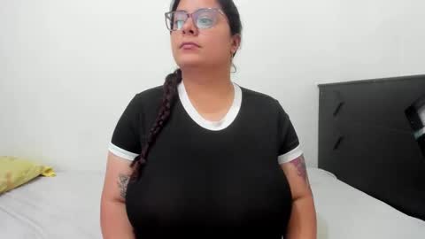 Lucy online show from September 19, 8:31 pm