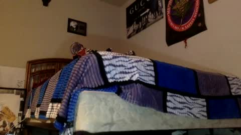 Snapshot of fromthabac chatting on October 1, 3:45 am fromthabac online show from October 1, 3:45 am
