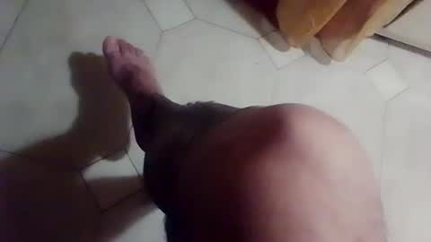 Snapshot of fronion chatting on June 16, 10:34 pm Hornycouple1386 online show from June 16, 10:34 pm