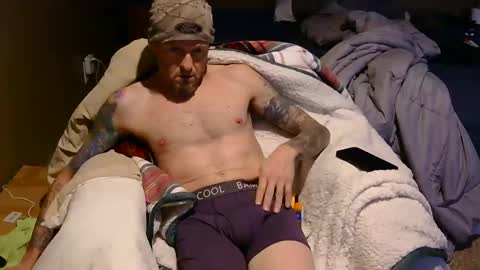 Snapshot of froski666 chatting on January 7, 5:43 am froski666 online show from January 7, 5:43 am