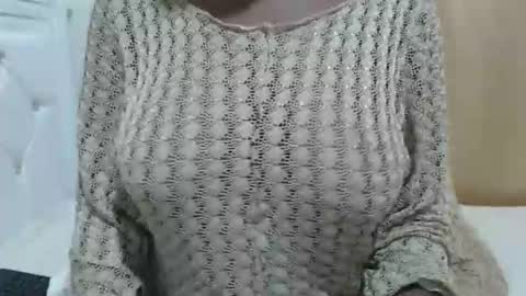 fruity28 online show from November 19, 2:00 am