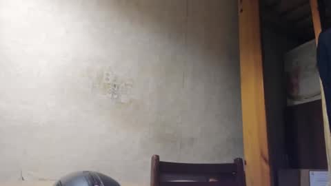 Snapshot of frumcake chatting on January 12, 1:21 am FrumCake online show from January 12, 1:21 am