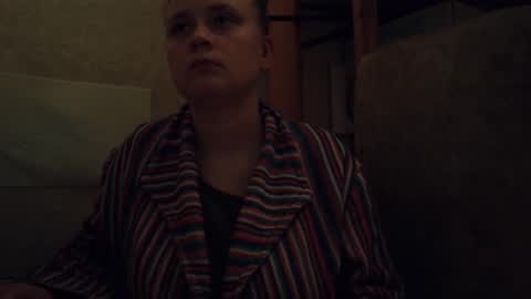 Snapshot of frumcake chatting on November 1, 6:32 pm FrumCake online show from November 1, 6:32 pm