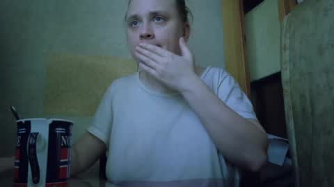 Snapshot of frumcake chatting on May 7, 3:06 pm FrumCake online show from May 7, 3:06 pm