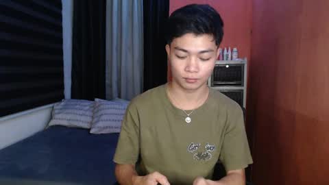 Snapshot of fuck_by_zack chatting on December 11, 11:08 am Zack online show from December 11, 11:08 am