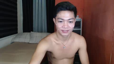 Snapshot of fuck_by_zack chatting on December 18, 9:14 am Zack online show from December 18, 9:14 am