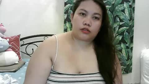 Snapshot of fuck_my_boobs69 chatting on November 3, 5:36 pm BBWpinay online show from November 3, 5:36 pm