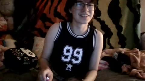 Snapshot of fuck_toy_max chatting on June 24, 6:34 am fuck_toy_max online show from June 24, 6:34 am