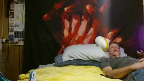 Snapshot of fuckanaries69 chatting on September 30, 4:17 am Aries69 online show from September 30, 4:17 am