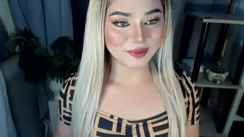 Snapshot of fuckdoll_rain chatting on July 9, 4:44 pm R A I N M O R A L E S G M A I L . C O M online show from July 9, 4:44 pm