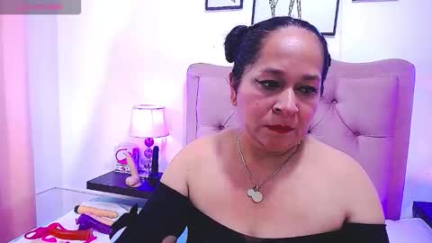 Snapshot of fuckedass4u chatting on September 19, 9:48 pm FuckedASS4U online show from September 19, 9:48 pm