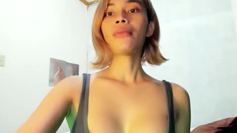 fuckingsexy143 online show from June 4, 3:12 am