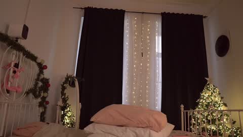 Snapshot of fuckingtoy_ chatting on January 11, 12:18 pm Eva all my links online show from January 11, 12:18 pm