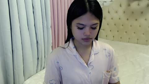 Bunny  online show from June 25, 9:14 am