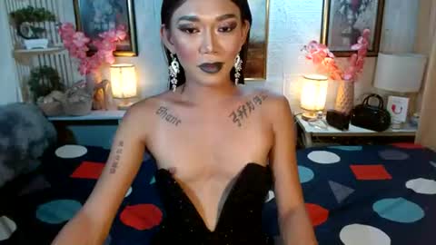 Snapshot of fuckme811826 chatting on June 15, 1:24 pm fuckme811826 online show from June 15, 1:24 pm