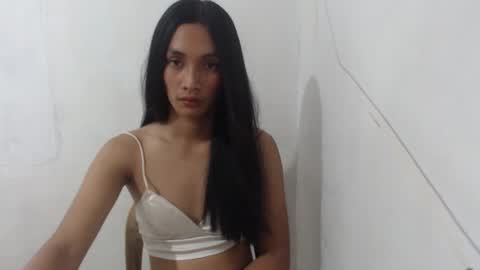 HI IM CLARITA online show from April 14, 3:56 am