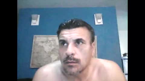 Snapshot of fuegolento22 chatting on September 17, 12:23 am fuego1ento22 online show from September 17, 12:23 am