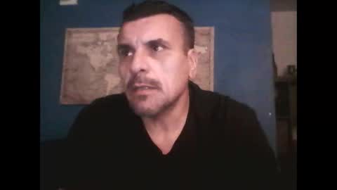 Snapshot of fuegolento22 chatting on November 3, 6:47 am fuego1ento22 online show from November 3, 6:47 am