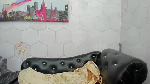 Snapshot of fuentes_anna chatting on October 4, 11:30 am Anna Fuentes online show from October 4, 11:30 am