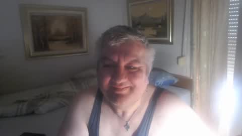 fukingcrazy online show from May 1, 9:58 am