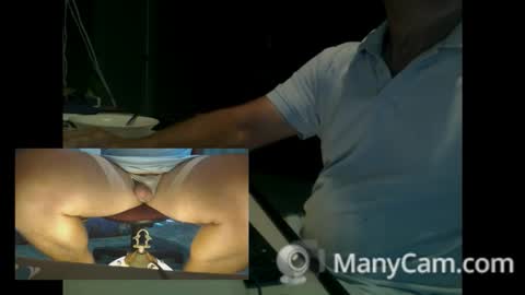 Snapshot of fullballbag chatting on February 9, 1:31 am fullballbag online show from February 9, 1:31 am