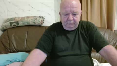 fullballs6 online show from February 23, 2:53 am