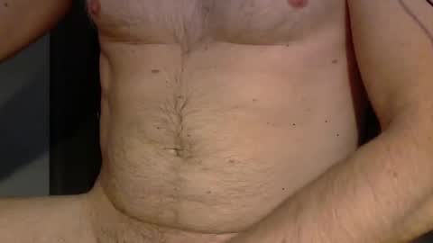 funguy1979100 online show from April 18, 12:20 pm