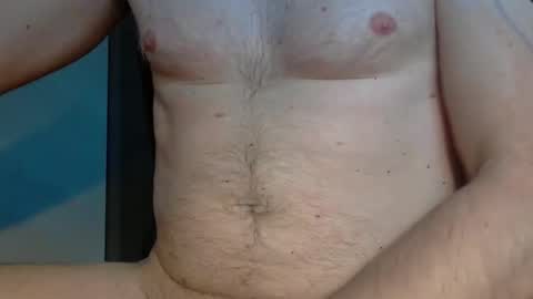 funguy1979100 online show from April 23, 11:51 pm