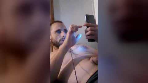 funinbed607918 online show from June 20, 8:00 pm