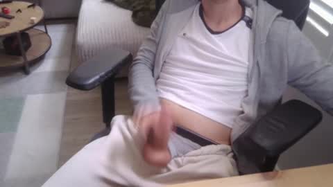 funkybits online show from April 16, 1:12 pm