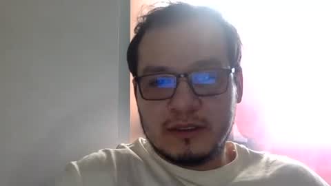 Snapshot of funnyboys18 chatting on March 6, 6:59 pm Zanty online show from March 6, 6:59 pm