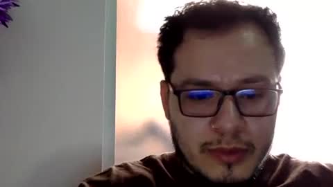Snapshot of funnyboys18 chatting on April 17, 6:11 pm Zanty online show from April 17, 6:11 pm